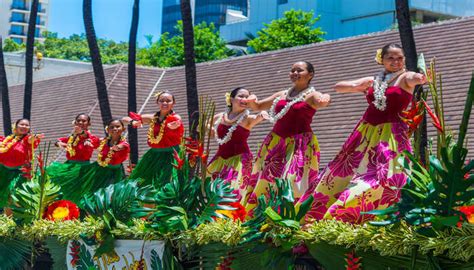 Hawaiian Festivals To Enjoy Music Art And Culture