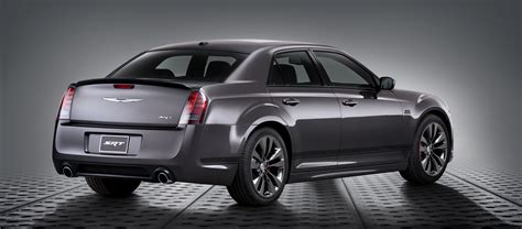 2014 Chrysler 300 Srt Is Bad To The Core Gaywheels