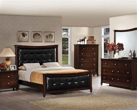 Refresh your bedroom with a new discounted furniture set, whether your style is midcentury modern, traditional or farmhouse. Traditional Bedroom Set Amaryllis by Acme Furniture AC22380SET