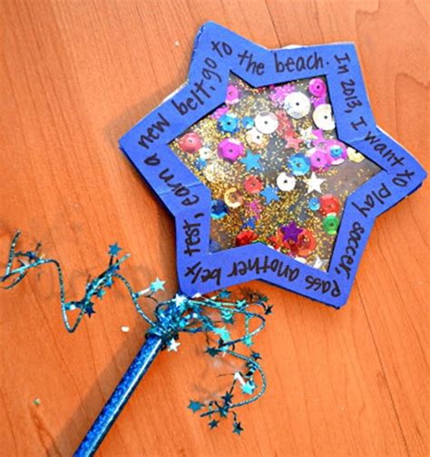 25 New Years Crafts For Kids