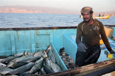 Yemen Sokotra Arabian Sea Fisherman With Catch On The Evening