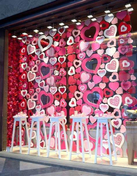 Valentines Day Windowgreat Way To Highlight Smallseye Catching