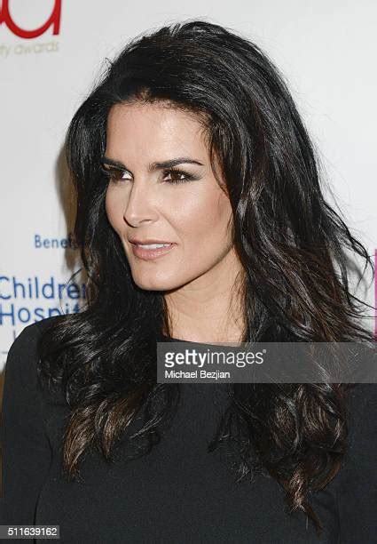Angie Harmon Hollywood Beauty 2016 Photos And Premium High Res Pictures