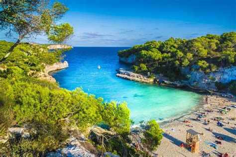 Read condé nast traveller's free travel guide with information about where to visit, where to eat, where to stay and what to do in mallorca, spain. Mallorca: Günstige Ferienhäuser und Ferienwohnungen und ...