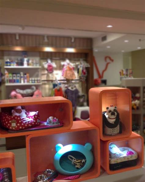 #3 of 28 shopping in kennebunkport. Pet Shop de Luxo, Pet Shop Boutique, Pet Shop em shopping ...