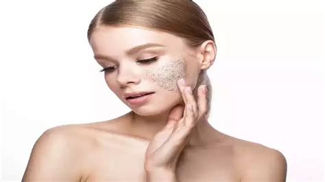 6 Reasons Why Skin Exfoliation Is Necessary For Skin