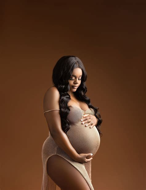 What To Wear For Your Maternity Photos Photography By L Rose