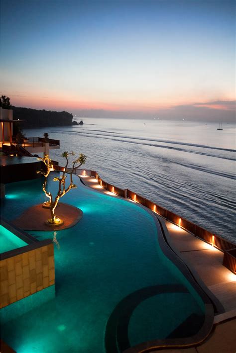 Amazing Pool By The Beach At Sunset Anantara Bali Uluwatu Resort And Spa Indonesia Places To
