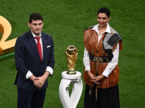 Deepika Padukone Unveils Fifa World Cup Trophy Ahead Of Final Between