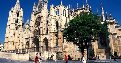 Encuentra más inmuebles en santiago de compostela. Routes of Santiago de Compostela: Camino Francés and ...