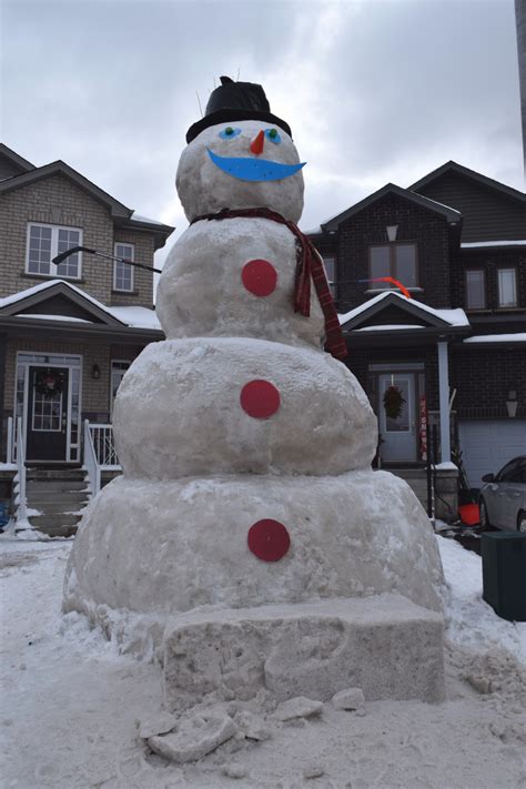Giant Snowmen Take Over Barrie Canadian Military History