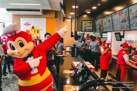 Jollibee Opens New Level Up Joy Store In Slex With First Ever Dual Lane