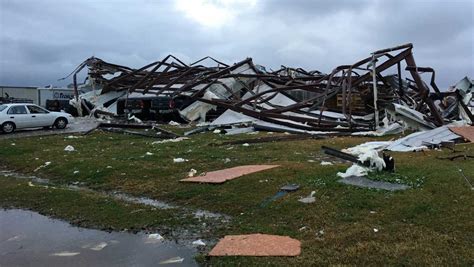 3 Dead As Suspected Twisters Other Storms Batter The South