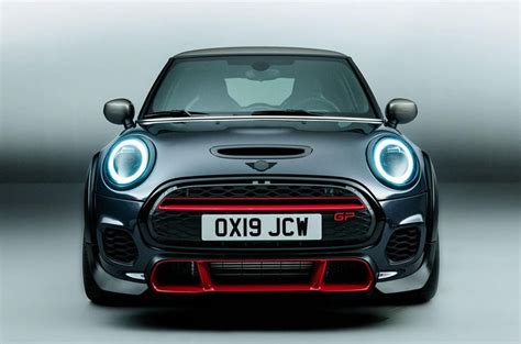 Mini Jcw Gp Bertenaga 302 Bhp Rilis Di La Auto Show 2019 Otoblitznet