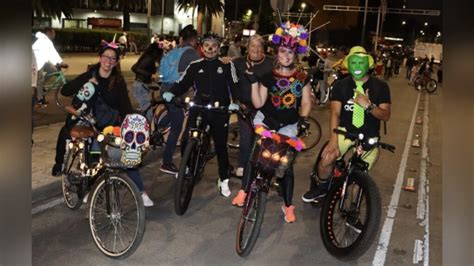 ¡prepara El Disfraz Viene El Paseo Nocturno En Bici Del Día De Muertos En Cdmx Conoce Fecha Y