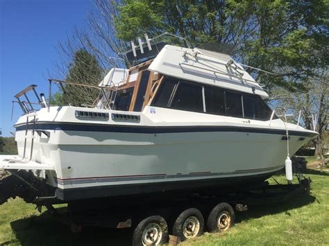 Bayliner Cabin Cruiser 1985 For Sale For 1 Boats From