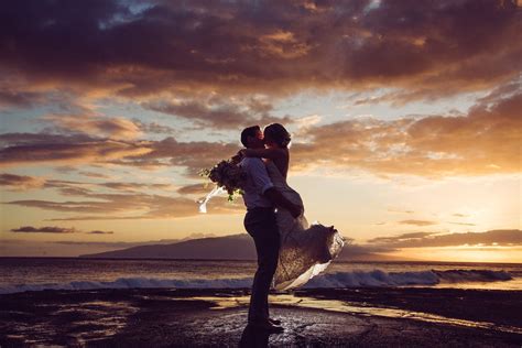 23 Beach Wedding Photos Sunset