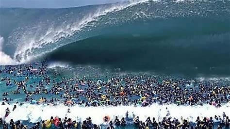 Tsunami Wave Pictures