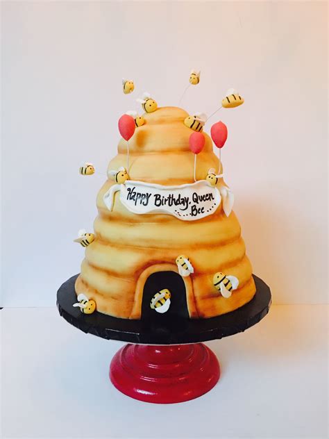 Beehive Honey Bee Cake This Beehive Is Made Of Stacked Cakes Layered