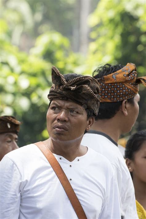 Balinese Man Headdress Udeng Stock Photos Free And Royalty Free Stock
