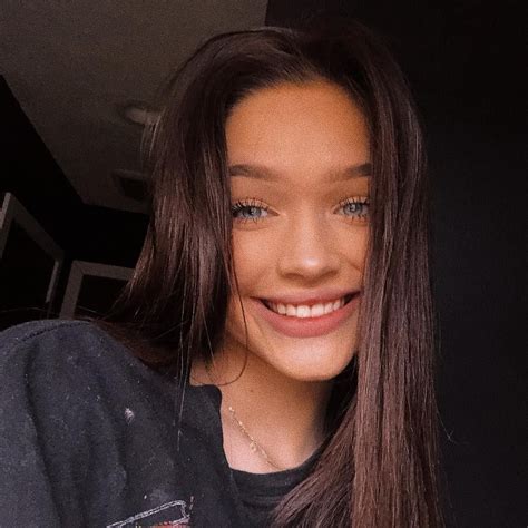 Signa Mae On Instagram Smiling Because Its Raining Walldiscovercom
