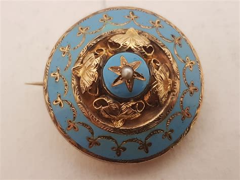 Beautiful Antique Victorian Gold And Blue Enamel Brooch 058 La70913