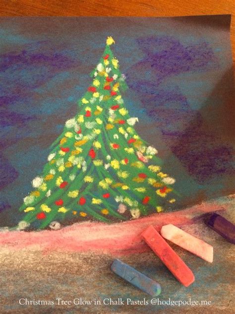 Making A Christmas Tree Glow In Chalk Pastels Chalk Pastel Art