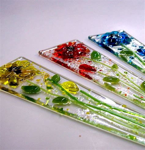 In my prior post, i shared how i made flower plates using clear glass and powders. Designs by C.D.Childs: Fused Glass Plant Stakes