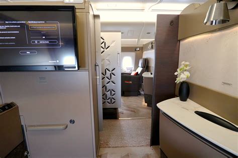 Review Singapore Airlines A380 New Suites Mainly Miles