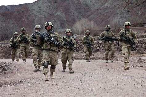 U S Army Combat Uniform Army Uniforms Special Operati