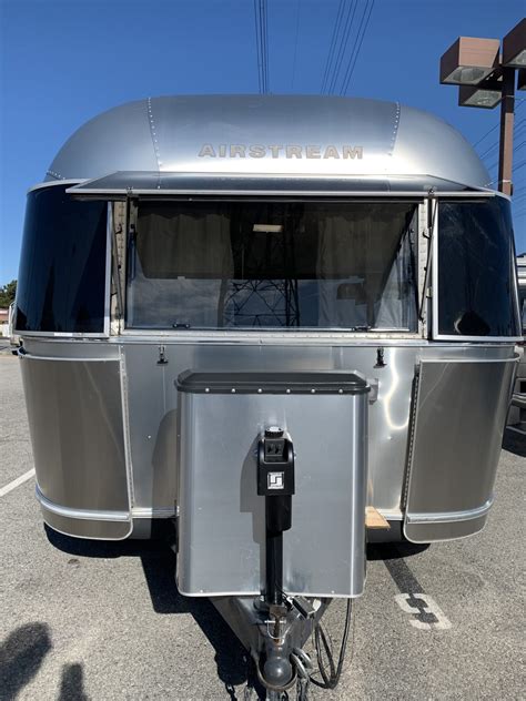 2010 Airstream 27ft International Signature For Sale In Los Angeles