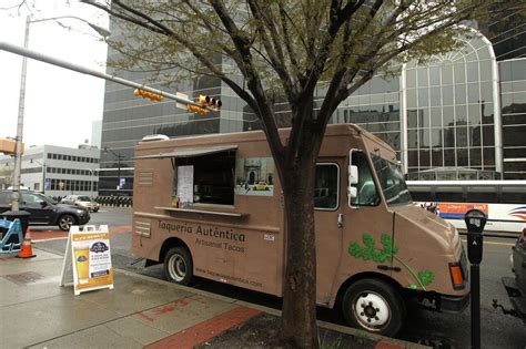 A Gourmet Taco Truck Serving Downtown Newark