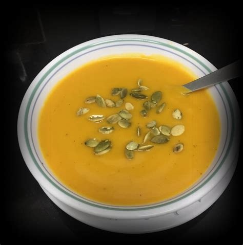 Simple Butternut Squash Soup