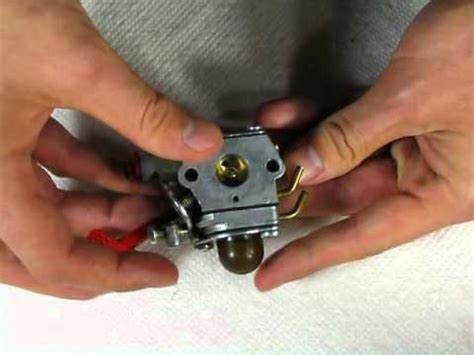 From chemical processes, to how plants work, to how machines work, /r/educationalgifs will explain many processes in the quick to see format of gifs. How A 2-Stroke Carburetor Works - YouTube