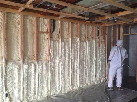 Home logic's team of spray foam technicians are fully bba (british board of agrement). Basement Insulation Tips | Hunker