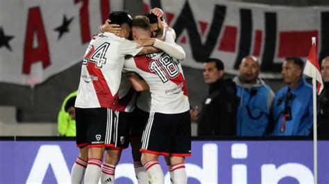 River Plate En Su Mejor Versión Goleó 4 A 1 A Newells En El