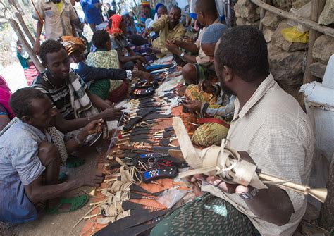 Afar Tribe Men Making Traditional Knife Called Guile Orom Flickr