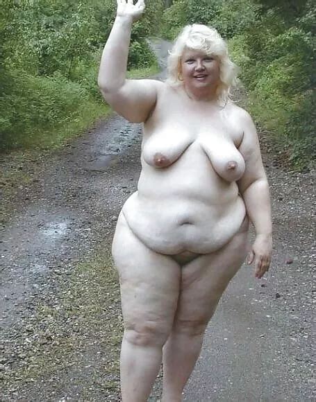 Waving Hello During Her Nude Walk Nudes BBWnudists NUDE PICS ORG