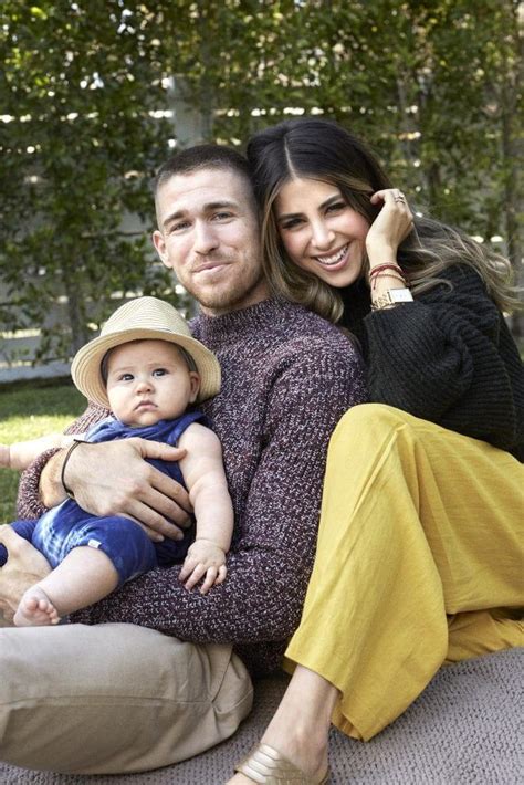 Talking First Time Motherhood With Daniella Monet La Parent