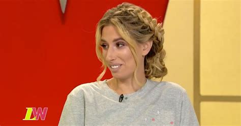 Stacey Solomon Goes Braless On Loose Women But She S Not Impressed