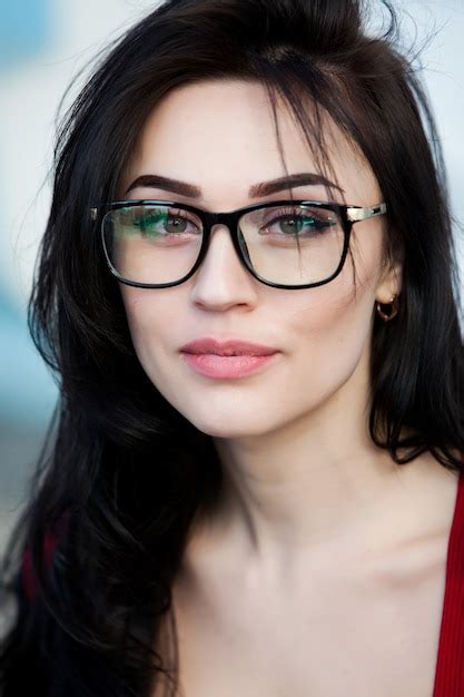 Premium Photo Concept Beautiful Eyes Beautiful Smile Portrait Of A Beautiful Girl With Glasses