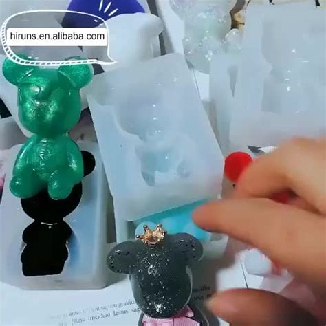 D187 Diy 3d Naughty Bear Silicone Moldhand Made Aromatherapy Car Key
