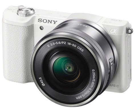 Guna mempermudah penggunaan, kamera seharga rp 5,9 jutaan ini dilengkapi dengan layar lcd yang bisa dilipat ke atas. 10 Kamera Mirrorless Sony Murah Terbaik (Harga 5 - 40 Jutaan)