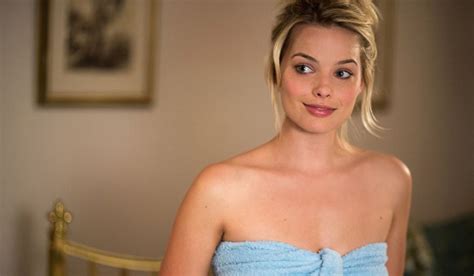 Margot Robbie Says She Hates The Word Bombshell The Week