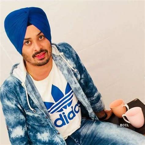 Tv Actor Manmeet Grewal Commits Suicide Over Unpaid Dues The Etimes Photogallery Page 19