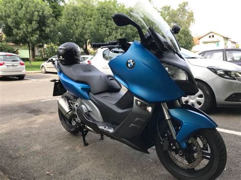 Perfect for tightcity riding but the 647cc parallel twin. BMW C 600 sport 647 cm3 ABS, original kofer, 03/2019, 2013 ...