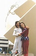 Doug and Debbie Houdini Plaza 1986 Performance – THE DOUG HENNING PROJECT