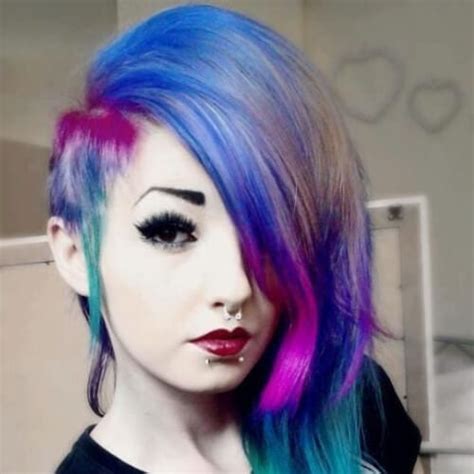 30 Popular Long Emo Hairstyles For Girls In 2022 With Images
