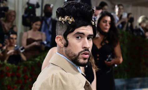 Dicen Que Bad Bunny Fue El Mejor Vestido De La Met Gala 2022 La Vibra