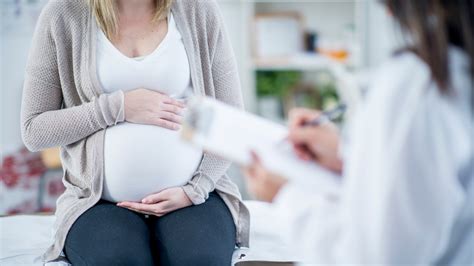 Redesigning Maternal Care Ob Gyns Are Urged To See New Mothers Sooner